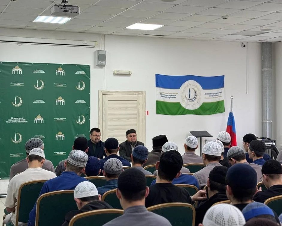 «Безопасность начинается с осознанности»: в колледже прошла встреча по профилактике экстремизма