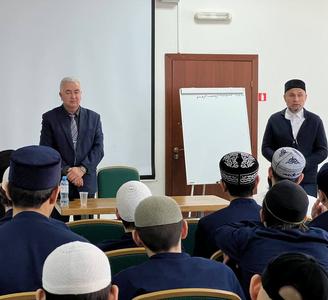 14 мая 2024 года состоялась лекция-беседа Руслана Диасовича Карамышева