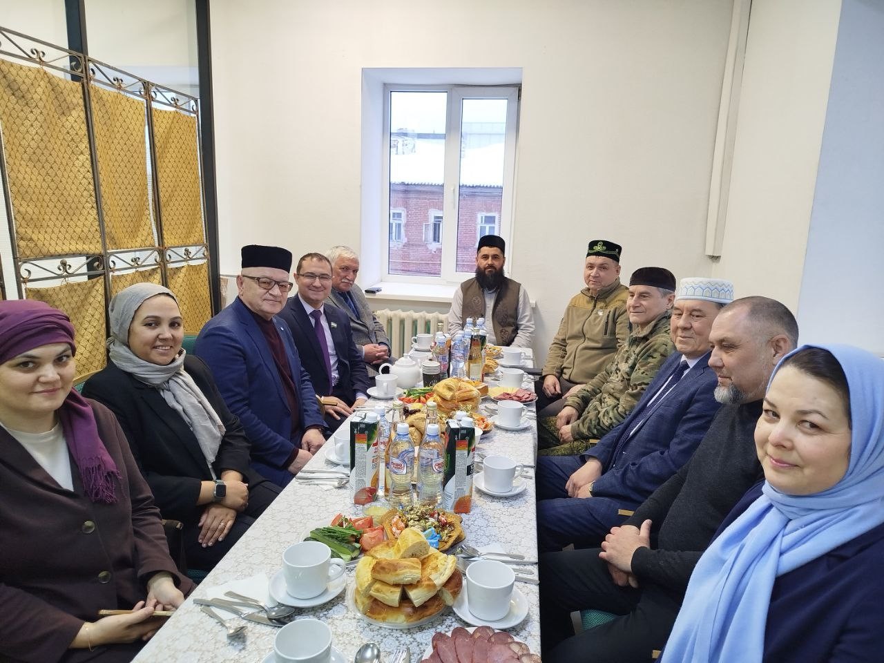 Ифтар для героев в Исламском колледже имени Марьям Султановой